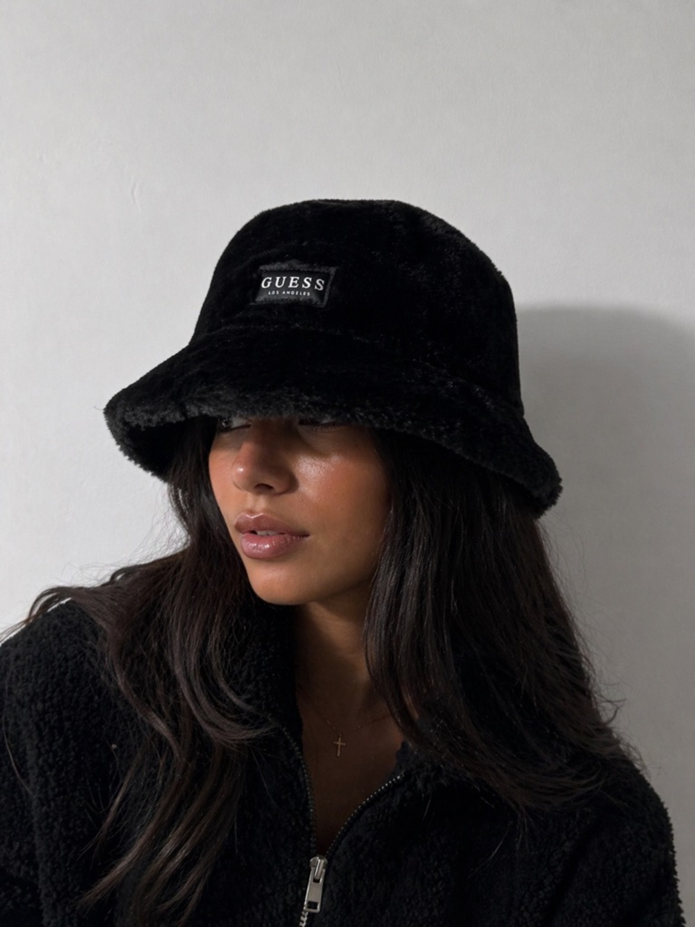 GUESS Black Plush Bucket Hat with Logo Patch